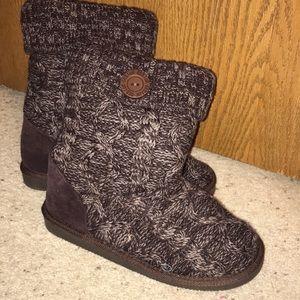 Woman’s boots size 7